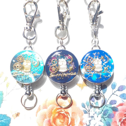 再販】レジンアクセサリー レジンキーホルダー ふくろう 歯車