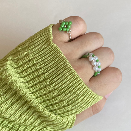 ハンドメイド 人形型リング 淡い緑 ハンドメイド 人形型リング 淡い緑