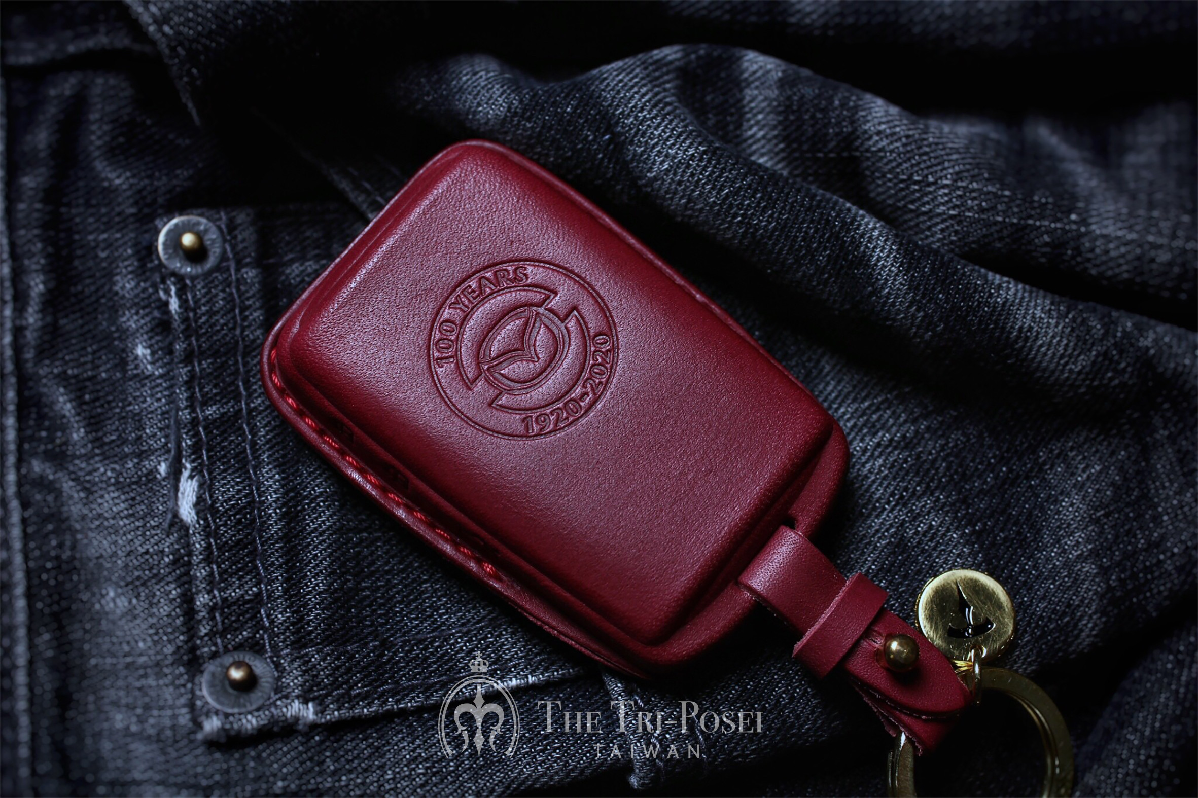 マツダ　100周年記念品 マツダ、100周年特別記念車。登録車全モデルに「R360クーペ」を