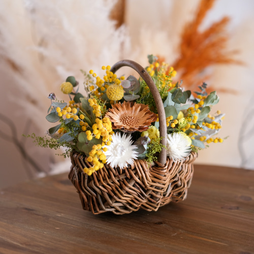 ミモザ溢れる花カゴアレンジ＊ドライフラワーアレンジメント ドライ