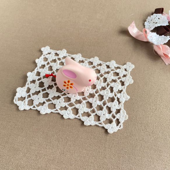 手編み＊選べる２色♢フェンスの向こうのちいさな花　アンティークアイボリー／ホワイト　クロッシェレース　ドイリー 10枚目の画像
