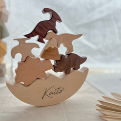 【名入れ】恐竜バランス積み木　知育　出産祝い　木製玩具 2枚目の画像