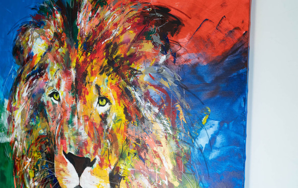 Title "LION" contemporary paint 第19張的照片