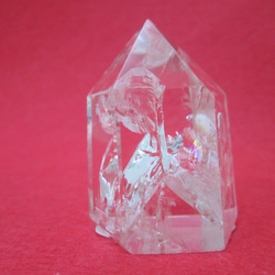 【再販】天然石　六角柱　虹入り水晶　（ブラジル産）　４１ｇ 3枚目の画像