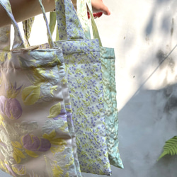 春天花布手提布袋  Spring Floral Design Bag 第1張的照片