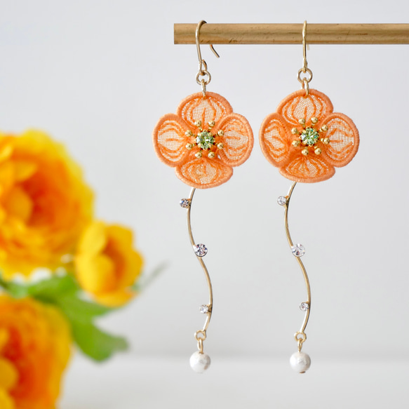 人気の新作掲載】ポピー[オレンジ]ピアス/イヤリング (受注生産  