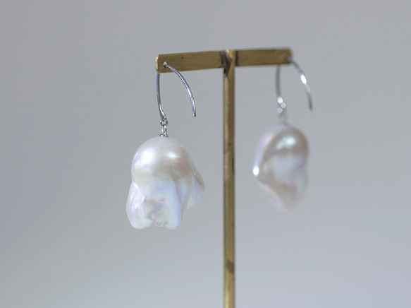 Fresh water pearl / pt900　pierce 【hook pierce】 3枚目の画像