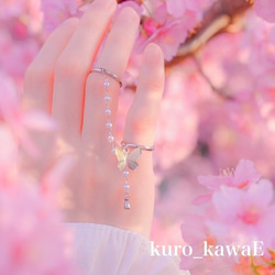 蝶のパールチェーンリング / 韓国 かわいい フレンチガーリー キュート シンプル 可愛い 真珠 おしゃれ シルバー 1枚目の画像