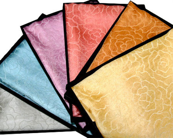 草木染絹ストール　玉ねぎの皮で染めたシルクストール　テラコッタ　天然染料 4枚目の画像