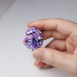 裂織りイヤリング(一点もの)  小さな紫 4枚目の画像