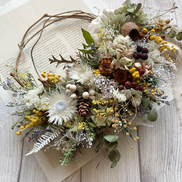 ドライフラワーのナチュラルリース リース buhimaru 通販｜Creema  