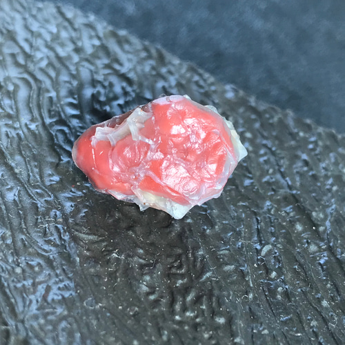 ゴビ石−1079 ゴビ瑪瑙 地表 黒山瑪瑙 『心臓』 その他置物 KIKI 通販