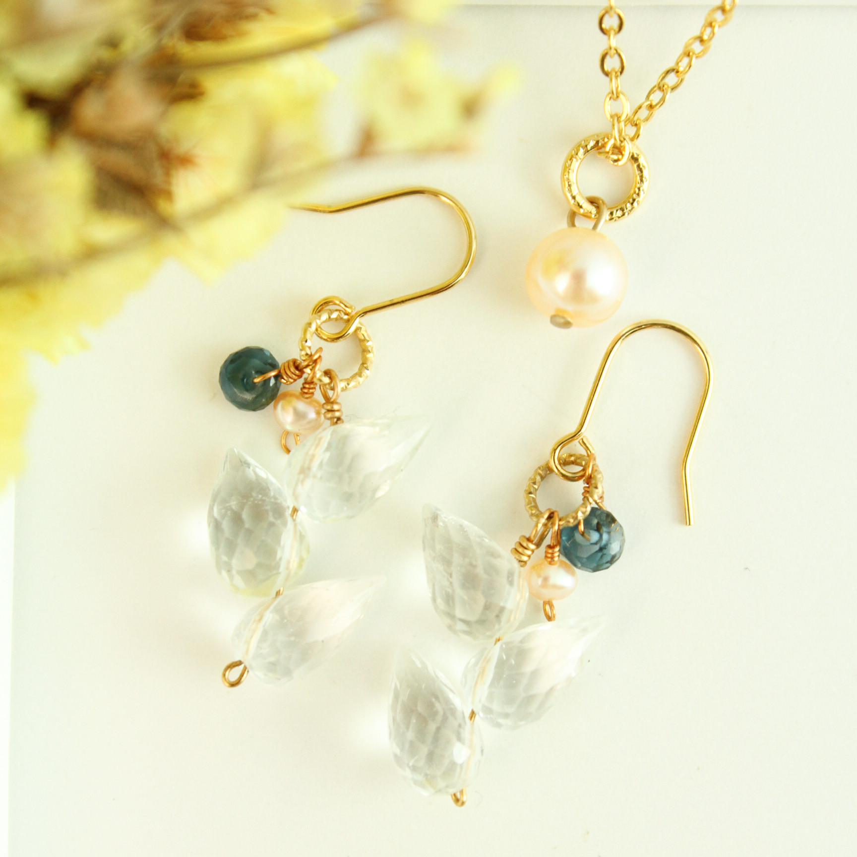 【セット/1点限定】トパーズ　蕾　ネックレス・耳飾り