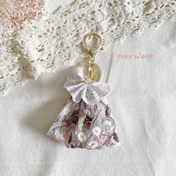 送料込］大人可愛いインド刺繍リボンのふんわり春シュシュ シュシュ