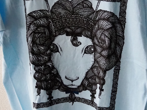 羊イラストTシャツ（水色）Mサイズ 1枚目の画像