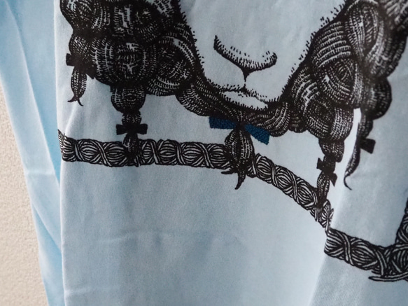 羊イラストTシャツ（水色）Mサイズ 2枚目の画像