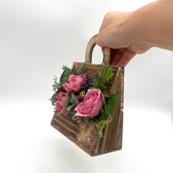 母の日フラワーギフト 造花アレンジメント 花ギフト　プチギフト お祝いの花 ギフトBOX 贈答品 母の日の贈り物 15枚目の画像