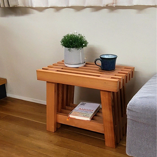 貫禄の格子スツール大 無垢 天然 椅子 いす イス サイドテーブル 木製