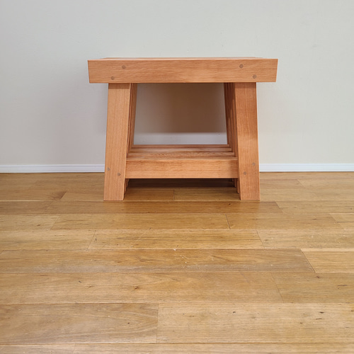 取寄商品 格子スツール大 花台 台 無垢 天然 椅子 いす イス サイド