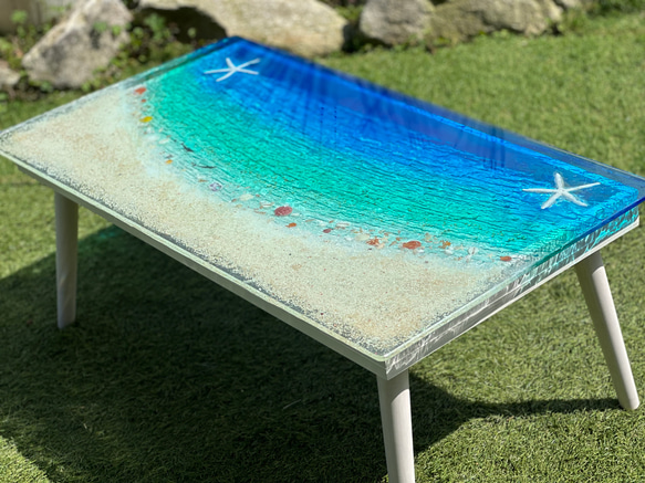 センターテーブル エメラルドグリーンの海　スターフィッシュと波打ち際のシェル　海　ガラス　SEA  table 1枚目の画像