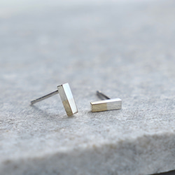 【K10】Petit bicolor bar Pierced Earrings / SV925 ≪送料無料≫ 5枚目の画像