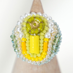 Chatty 戒指 109 均碼珠繡戒指花朵黃色超大戒指 第4張的照片