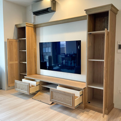 壁面収納テレビボード マンションリフォーム オーダー家具 ホワイトオーク材 英国アンティーク家具 テレビボードセット 3枚目の画像