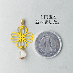 八重咲きフラワーのピアス☆イエロー☆イヤリング金具に変更無料☆プチプラピアス 4枚目の画像