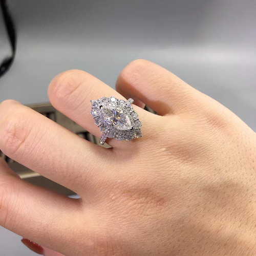 豪華仕様】モアサナイト ダイヤリングK18WG