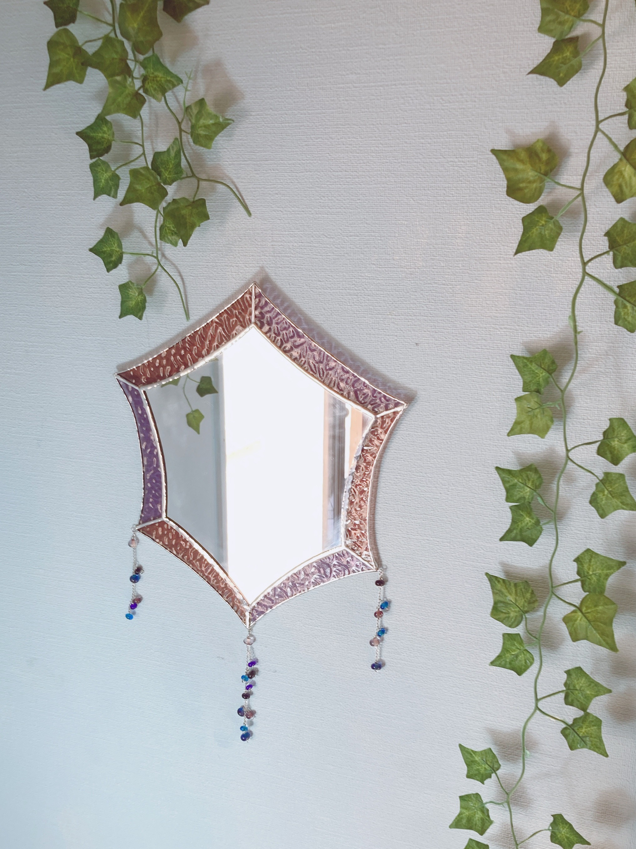 ステンドグラスのウォルミラー