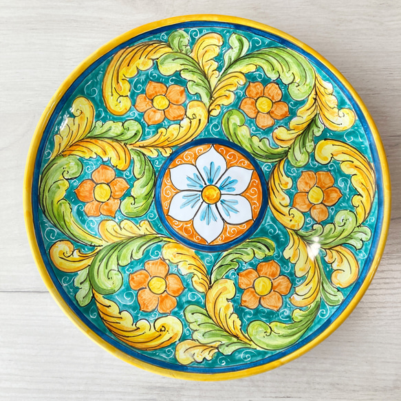 絵皿 飾り皿 26cm GEO029 マヨリカ焼き イタリア陶器 シチリア 大皿