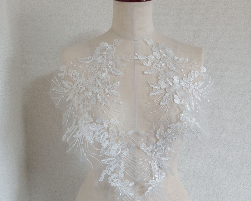 momoさま⭐︎専用になります　ブルマリン　手刺繍レースチュニック　42サイズ Sawa a la mode チュニック レディース シアー ブラック 花刺繍