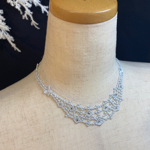RC-1067 エレガントなシルバーカラーのレースチョーカー チョーカー