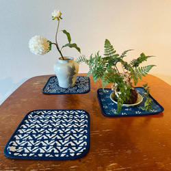 伝統工芸【藍染めの鍋敷き】一枚の価格です 2枚目の画像
