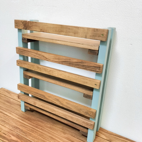 送料込み】無垢材でつくる 3段スパイスラック ― ピスタチオグリーン