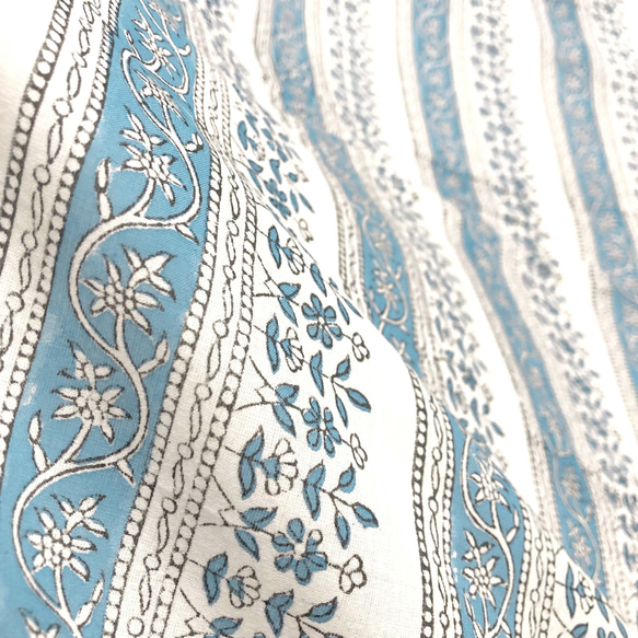 【50cm單位】白藍花條紋印度手工版畫布料紡織棉 第5張的照片