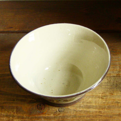ナナカマド文切立鉢（二彩） 3枚目の画像