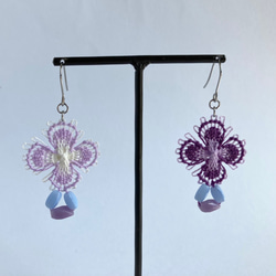 フランスビンテージビーズと糸のレトロ紫陽花ピアス/イヤリング　カラーアシンメトリー(紫) ニャンドゥティ 14枚目の画像