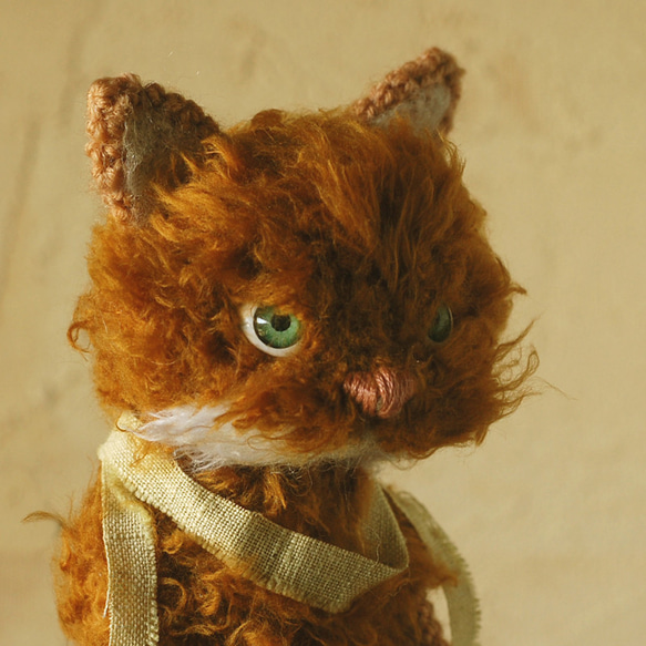 ノッポの茶色猫さん 9枚目の画像