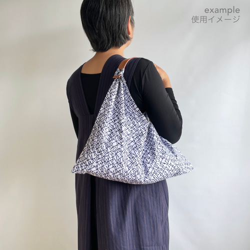 玉蜜さん 刺し子パッチワーク あずま袋 玉蜜さん 刺し子パッチワーク あずま袋 119🧵はぎれを使ってミシンで