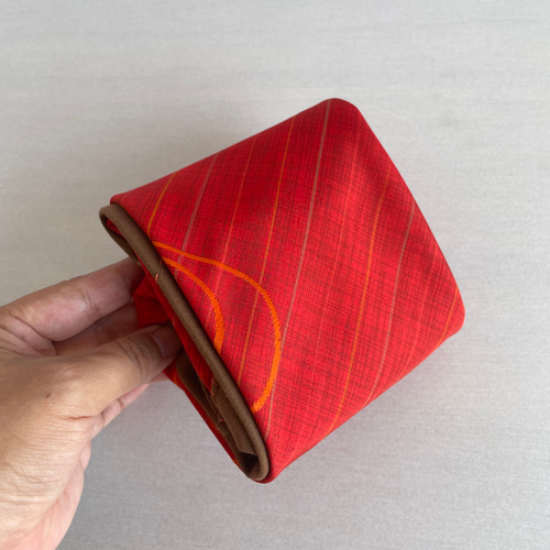 1点もの】2色づかいのあずま袋 かがり縫い -絹道行 朱色 & 新毛