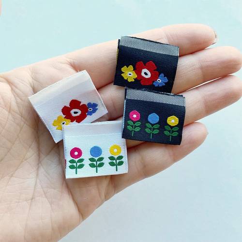 商用可】ハンドメイドタグ 10枚セット ビスタグ ピスネーム 刺繍タグ