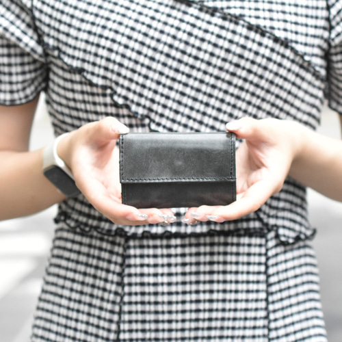 在庫限りの特選SALE】三つ折り ミニ財布 キーケース 本革 レザー