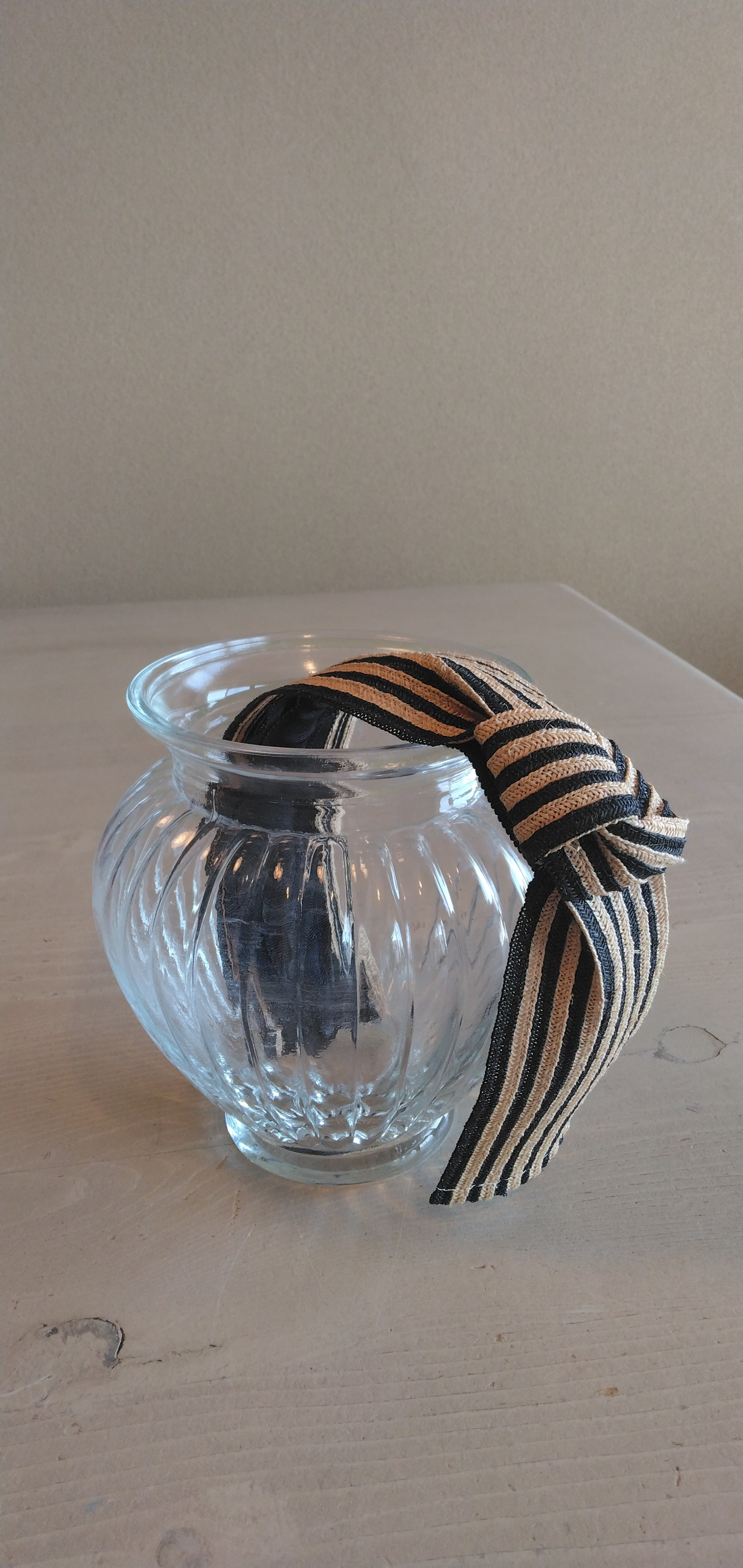 ラフィアのカチューシャ