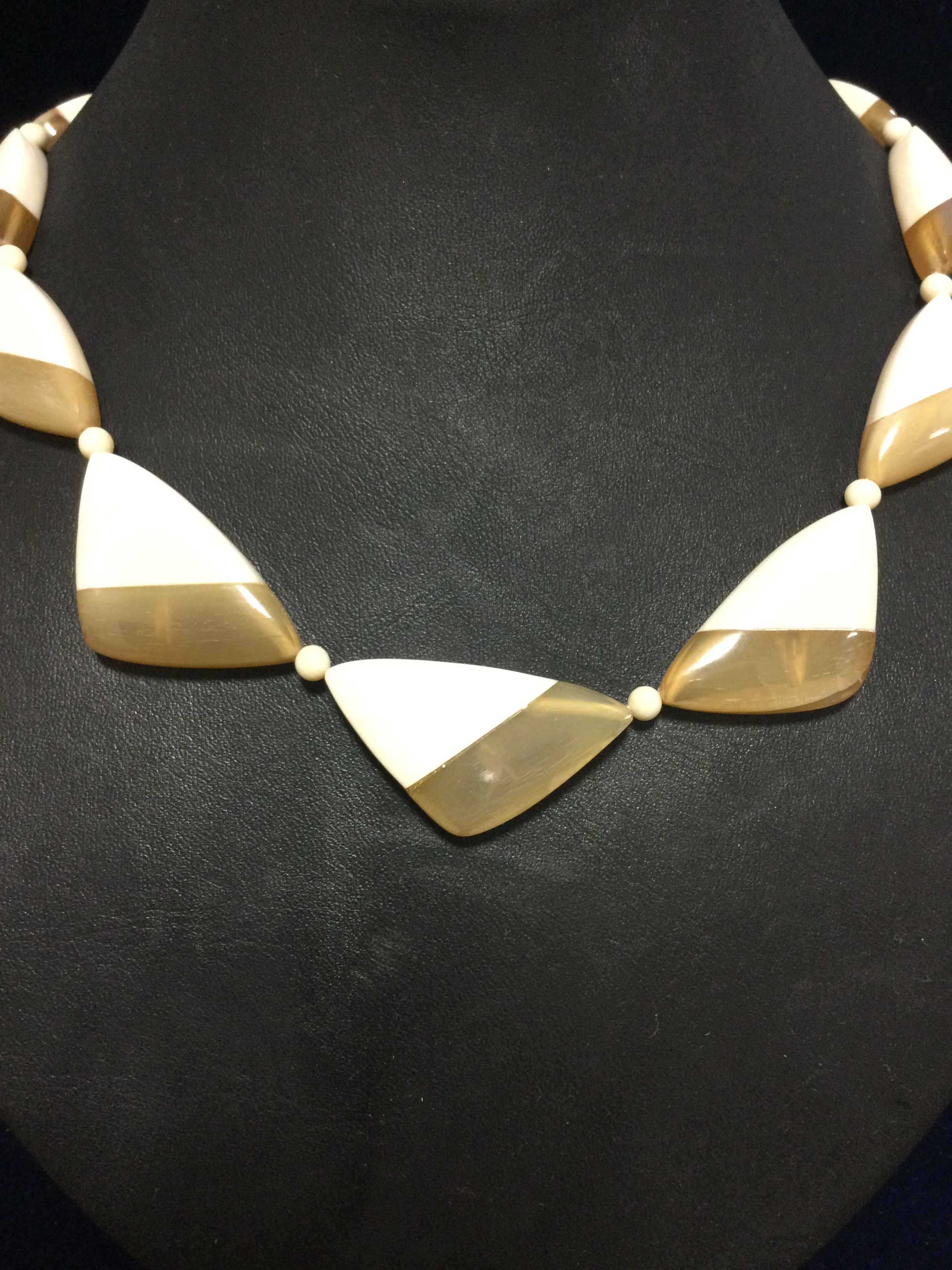 ☆本象牙ネックレス＆水牛　A-47 ※