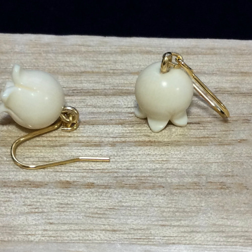 ☆本象牙ピアス すずらん（大）A-96 ※ ピアス（フック・チェーン 