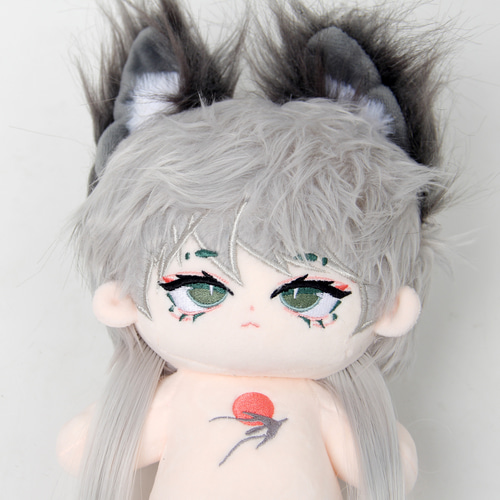 長い三つ編みの20cmぬいぐるみ / キュート ぬいぐるみ/ 銀髪