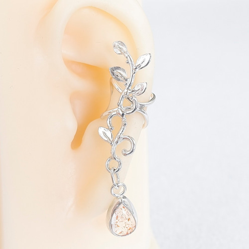 インクルージョンクォーツの蔓飾りイヤーカフ(左耳用）天然石  