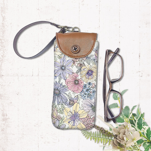 バッグに付けられる メガネケースふんわり ボタニカル 花柄 眼鏡ケース ストラップ付き 1枚目の画像
