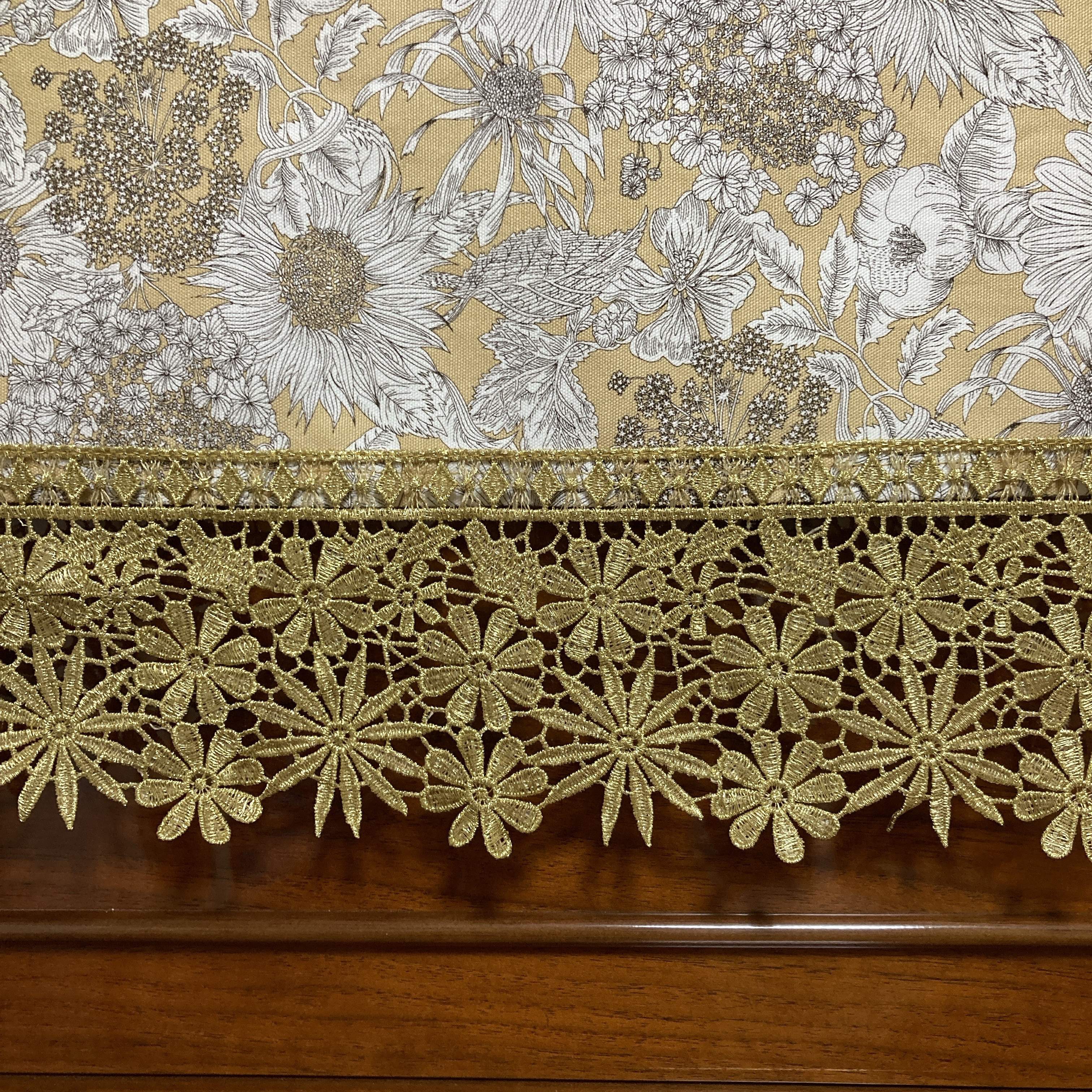 リバティ「スイムダンクレア」ベージュ使用／アップライトピアノ・電子ピアノカバー・８８鍵対応